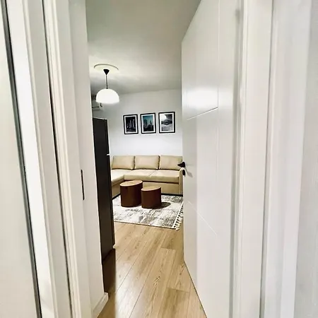 Daire Gisi's Bazaars *