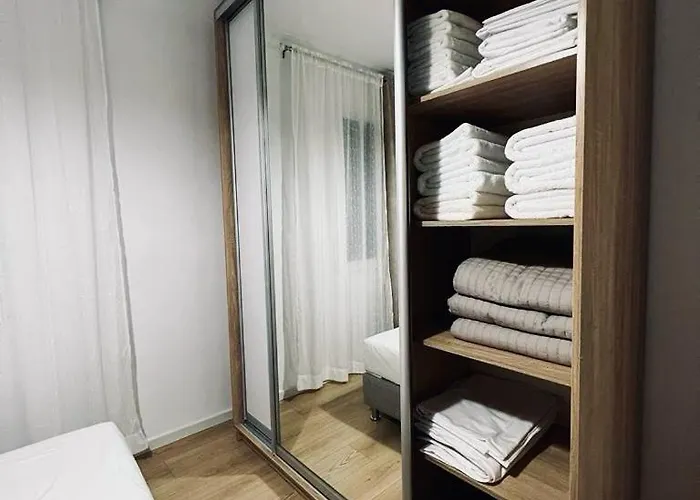 Gisi's Bazaars 地拉那